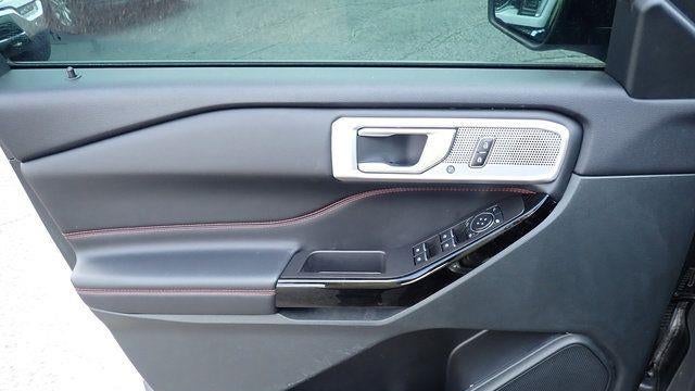 2024 Ford Explorer ST-Line
