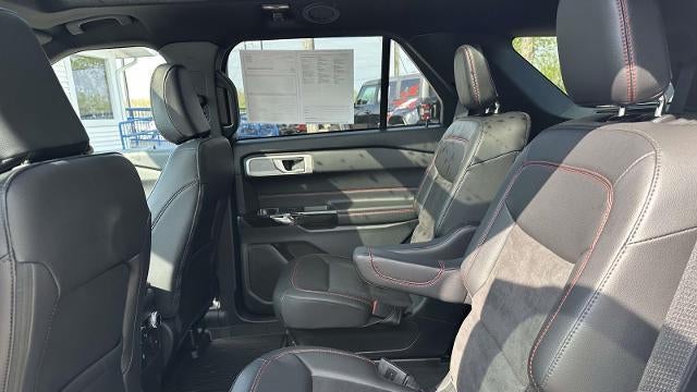 2024 Ford Explorer ST-Line