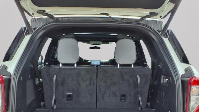 2024 Ford Explorer ST-Line