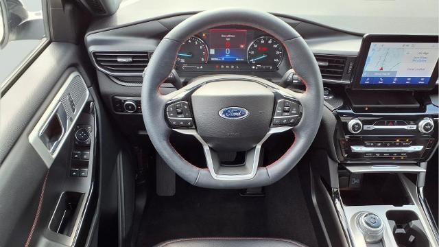 2024 Ford Explorer ST-Line