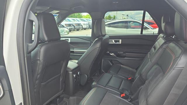 2024 Ford Explorer ST-Line
