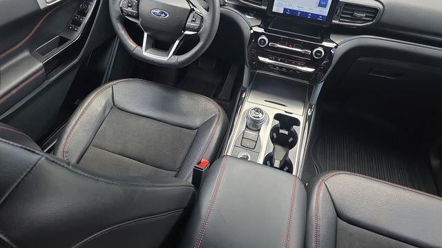 2024 Ford Explorer ST-Line