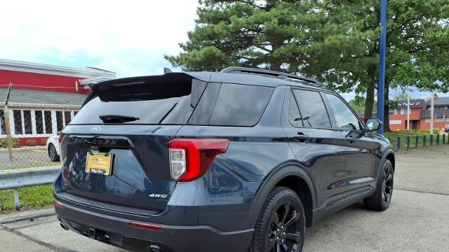 2024 Ford Explorer ST-Line