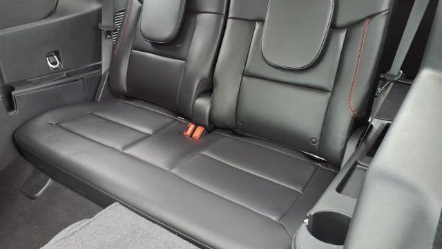 2024 Ford Explorer ST-Line