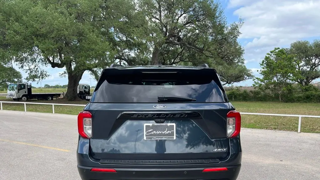 2022 Ford Explorer ST-Line