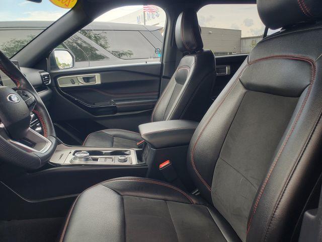 2022 Ford Explorer - $24,778