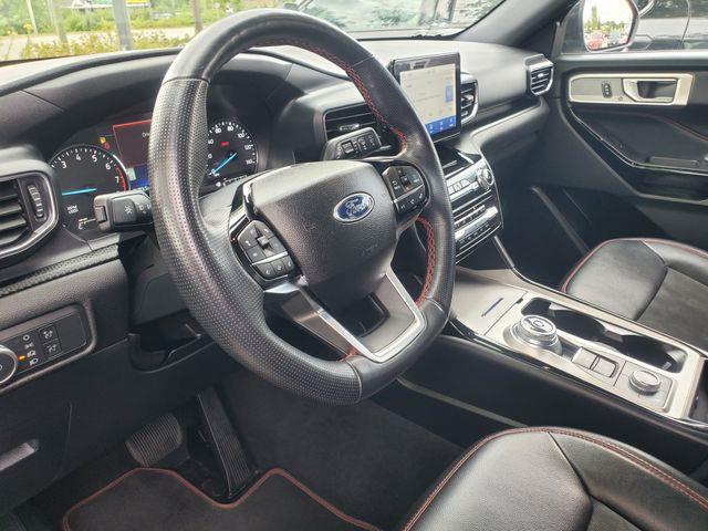2022 Ford Explorer - $24,778