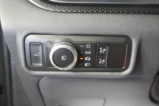 2023 Ford Explorer - $28,000