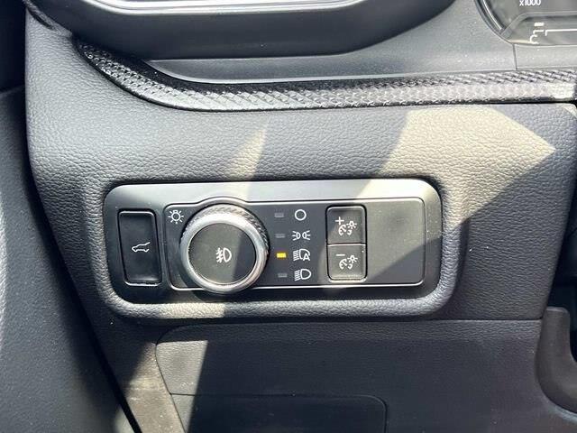 2024 Ford Explorer - $34,850