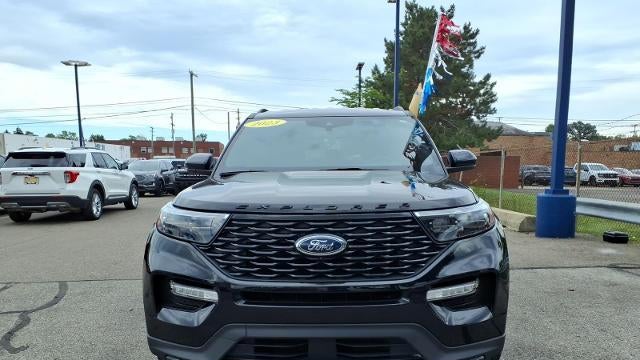 2023 Ford Explorer ST-Line