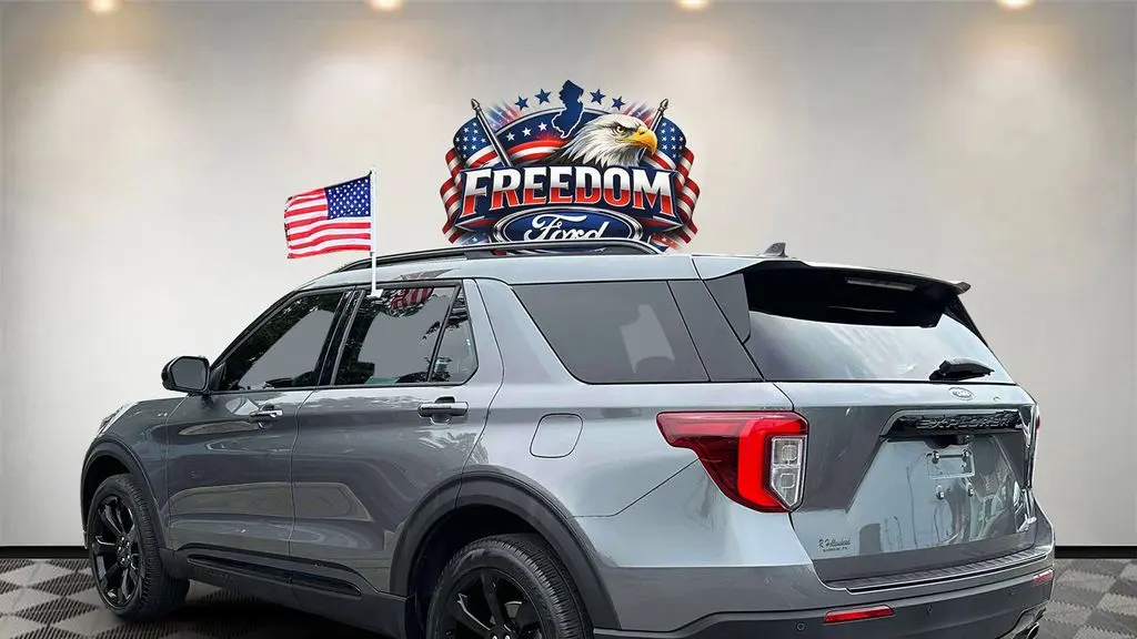 2023 Ford Explorer ST-Line