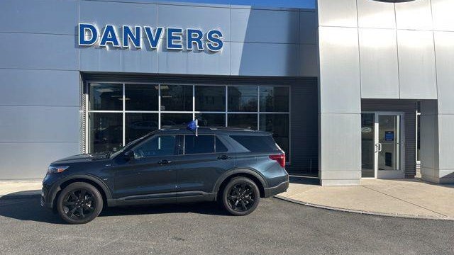 2024 Ford Explorer ST-Line