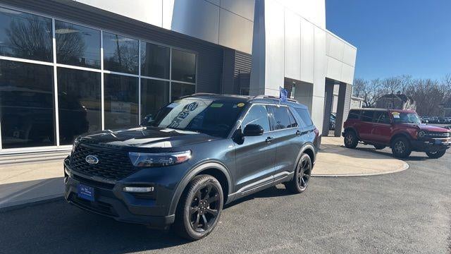 2024 Ford Explorer ST-Line