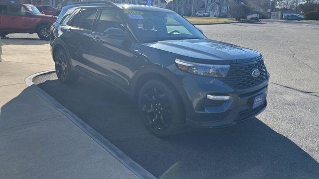 2024 Ford Explorer ST-Line