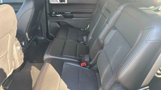 2024 Ford Explorer ST-Line