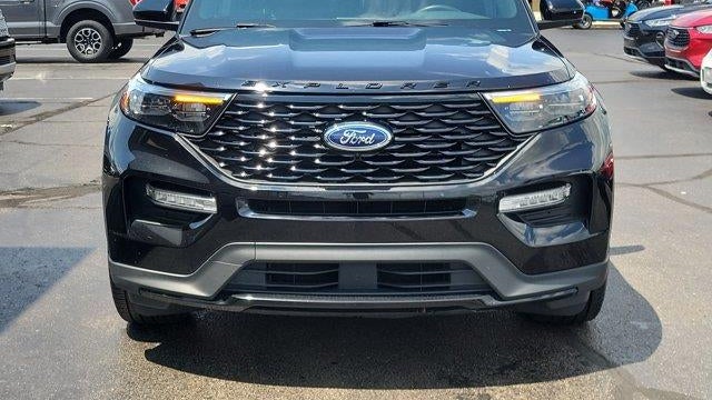 2024 Ford Explorer ST-Line