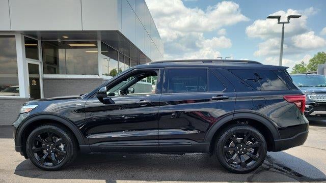 2024 Ford Explorer ST-Line