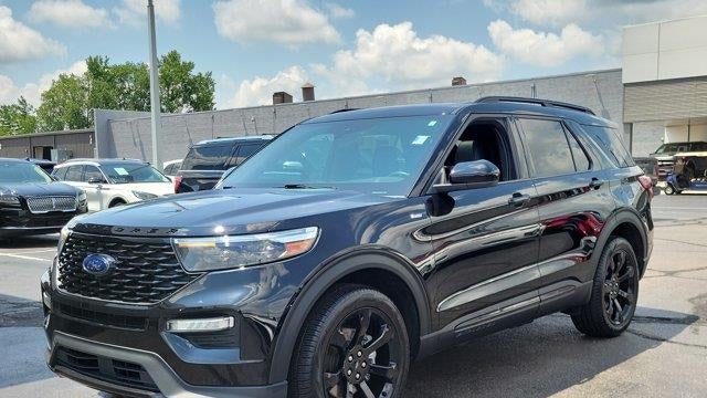 2024 Ford Explorer ST-Line