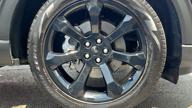 2024 Ford Explorer ST-Line