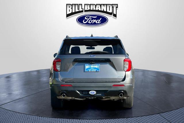 2022 Ford Explorer - $26,620