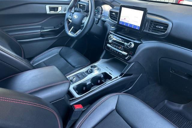 2022 Ford Explorer - $26,620