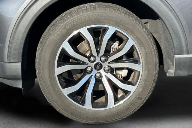 2022 Ford Explorer - $26,620