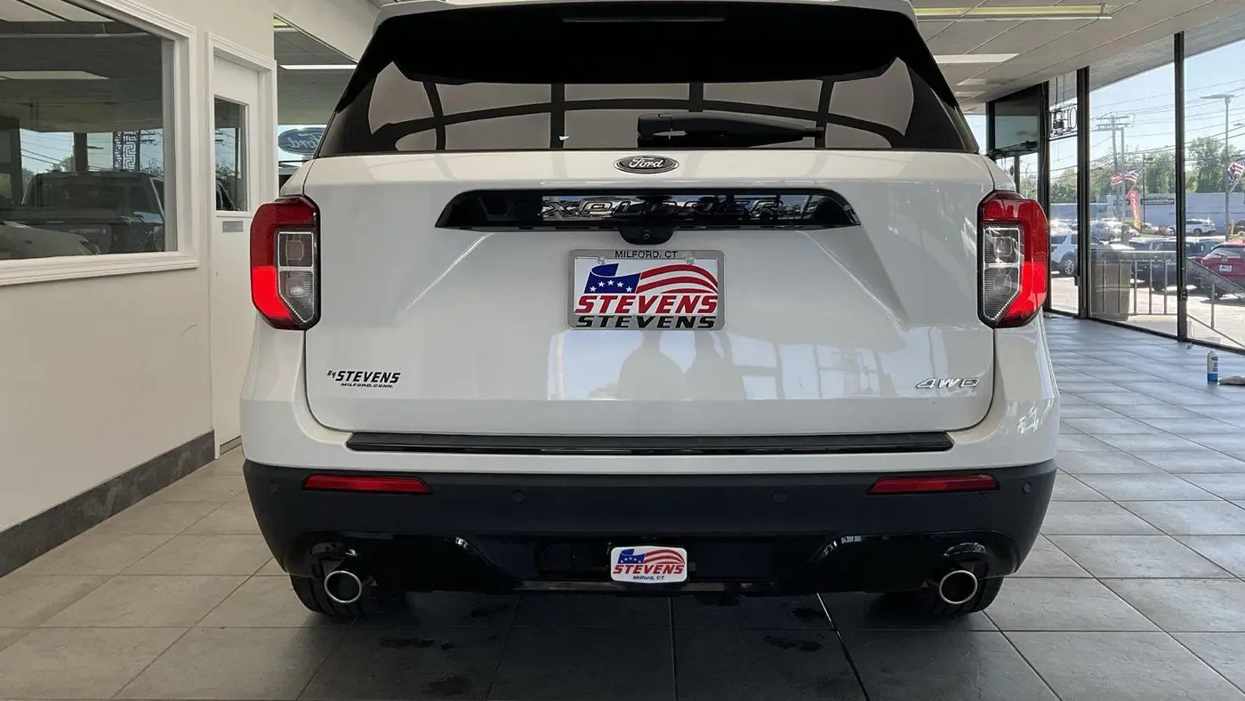 2022 Ford Explorer ST-Line