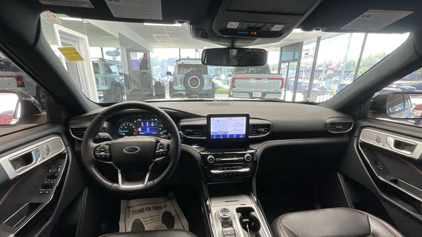 2022 Ford Explorer ST-Line