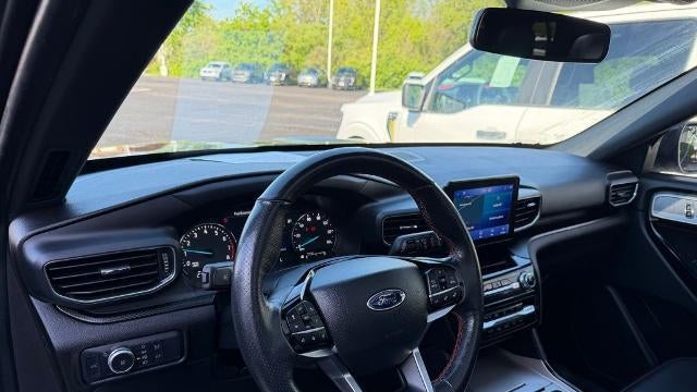 2022 Ford Explorer ST-Line