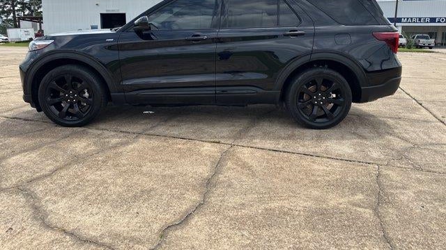 2022 Ford Explorer ST-Line