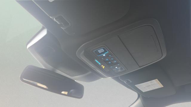 2023 Ford Explorer - $34,869