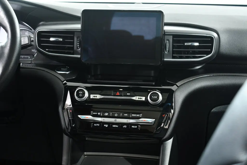 2023 Ford Explorer - $34,455