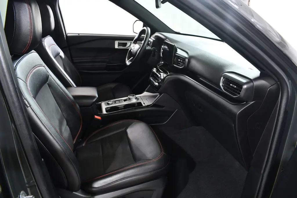 2023 Ford Explorer - $34,455