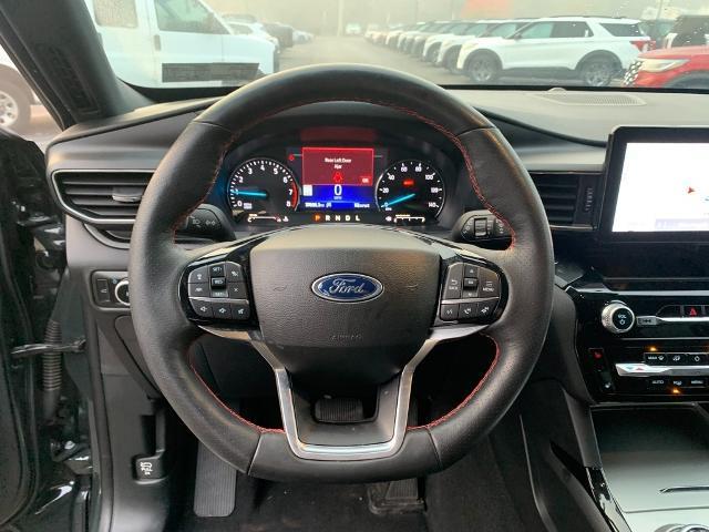 2023 Ford Explorer - $32,937