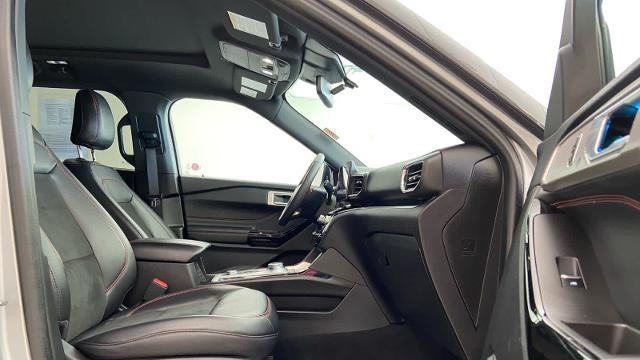 2024 Ford Explorer ST-Line
