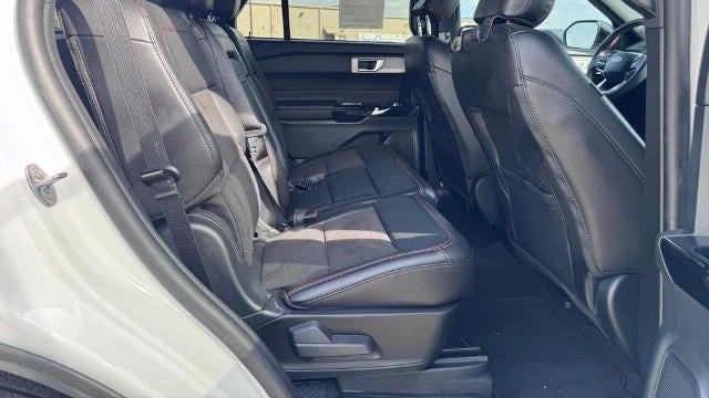 2024 Ford Explorer ST-Line