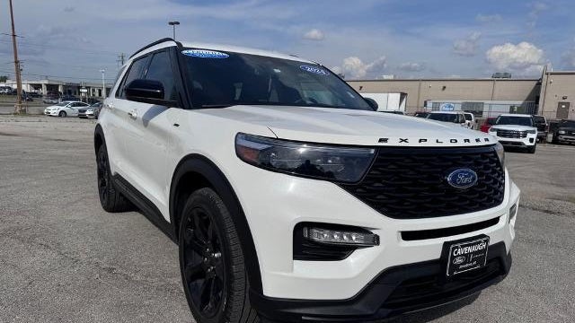 2024 Ford Explorer ST-Line