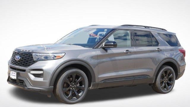 2024 Ford Explorer ST-Line