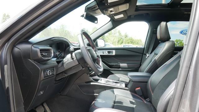 2024 Ford Explorer ST-Line
