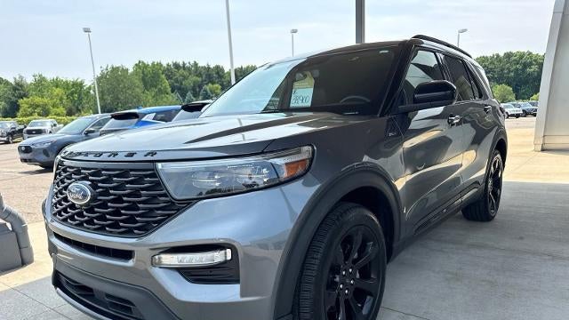 2024 Ford Explorer ST-Line