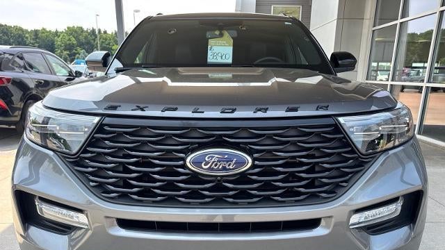 2024 Ford Explorer ST-Line