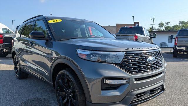 2024 Ford Explorer ST-Line