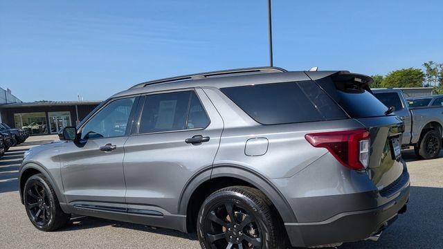 2024 Ford Explorer ST-Line