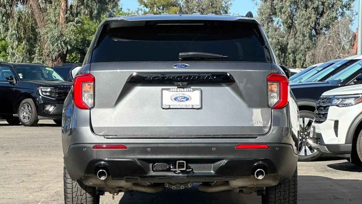 2022 Ford Explorer ST-Line