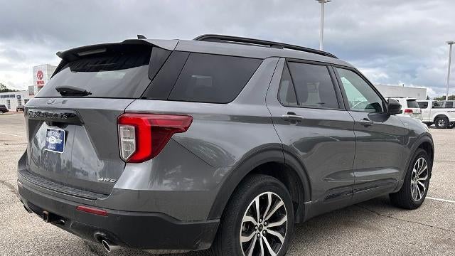 2022 Ford Explorer ST-Line