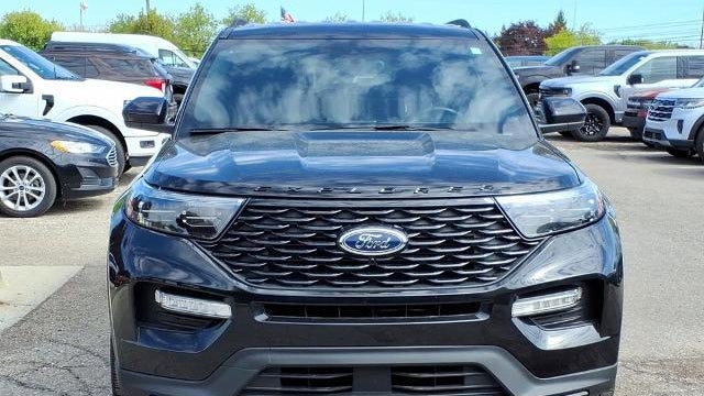2023 Ford Explorer ST-Line