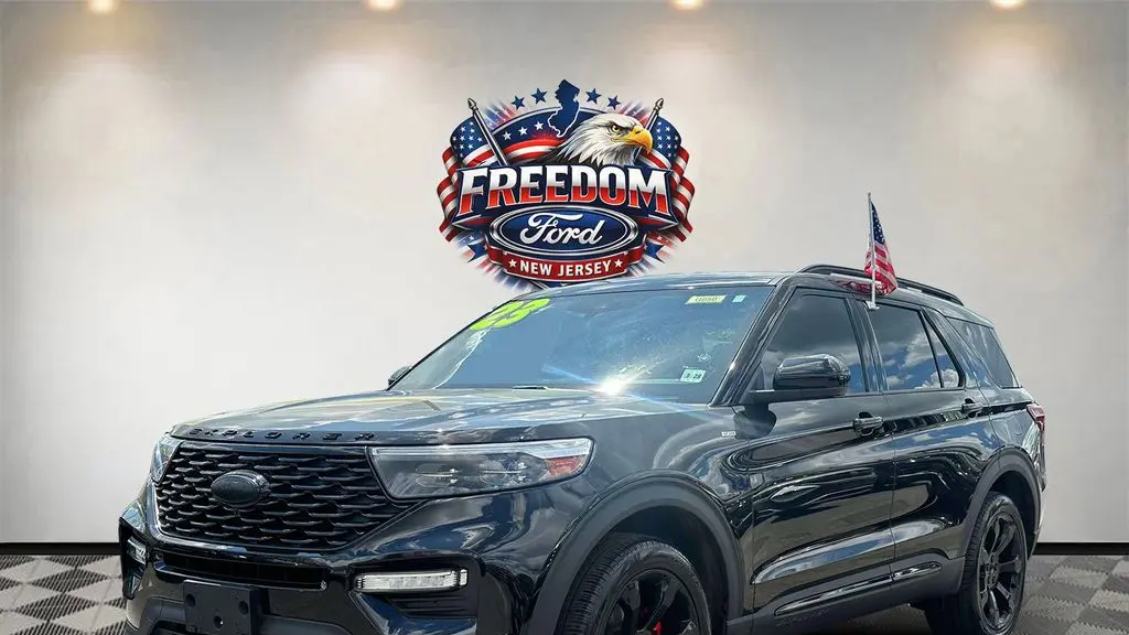 2023 Ford Explorer ST-Line