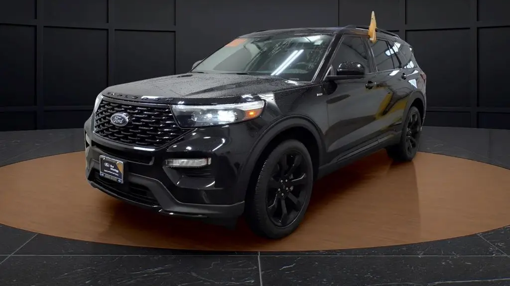 2023 Ford Explorer ST-Line