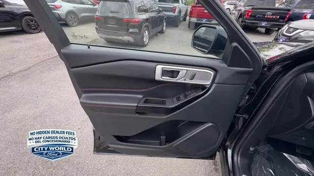 2023 Ford Explorer ST-Line