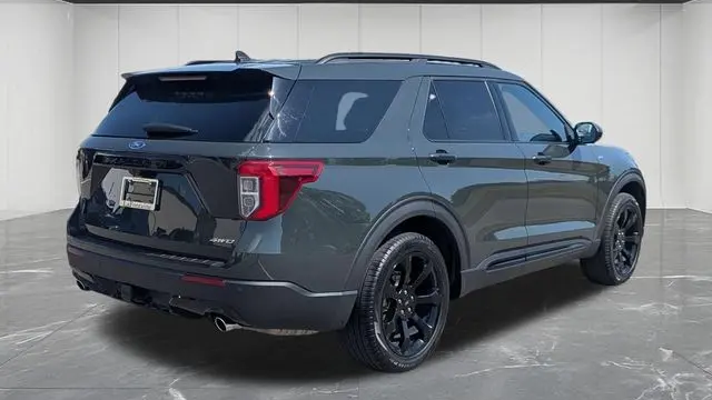 2023 Ford Explorer ST-Line